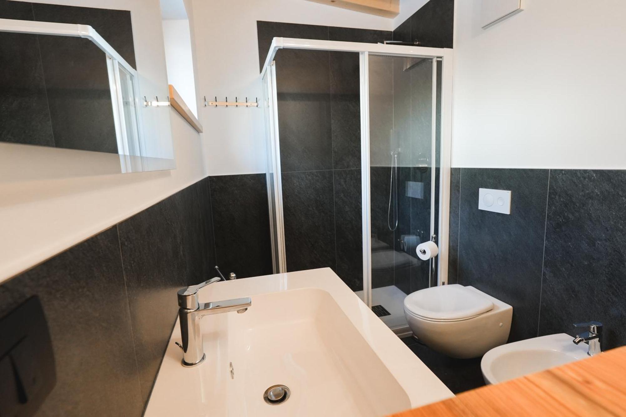 Mountain Deluxe 27 Apartments Con Wellness Cavalese Exterior foto